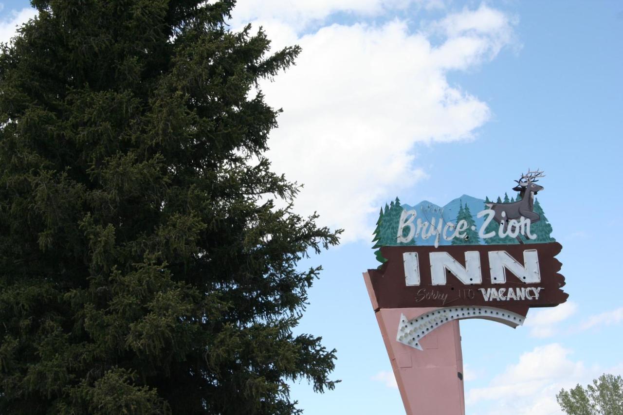 Bryce Zion Inn Hatch Exterior photo