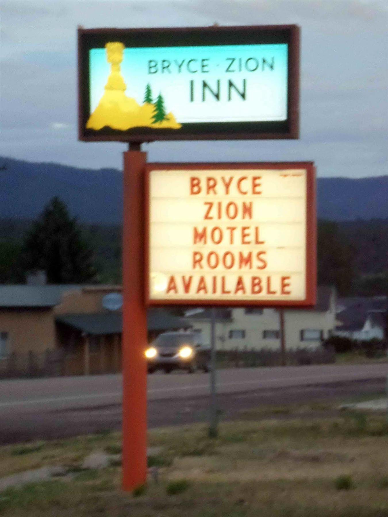 Bryce Zion Inn Hatch Exterior photo